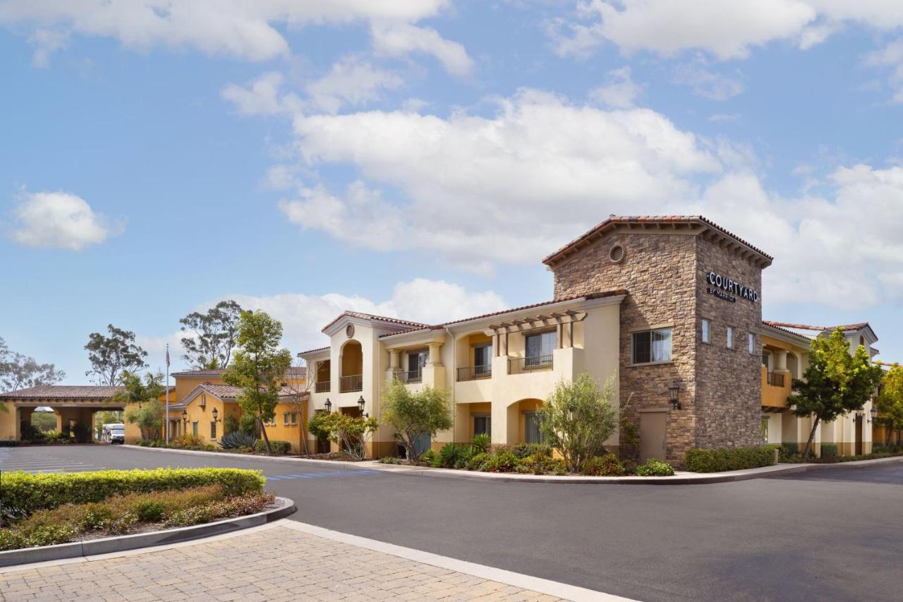 | Courtyard by Marriott Santa Barbara Goleta