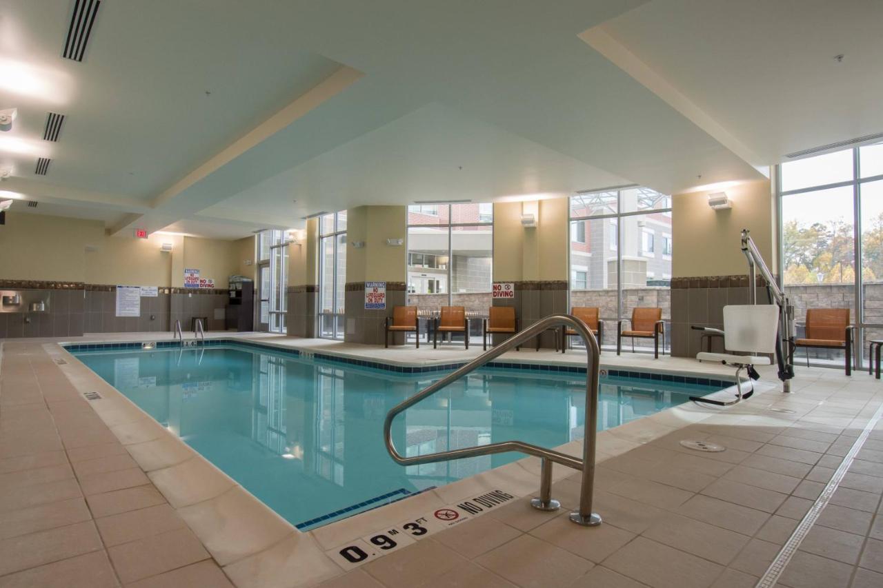 | Courtyard by Marriott Raleigh-Durham Airport/Brier Creek