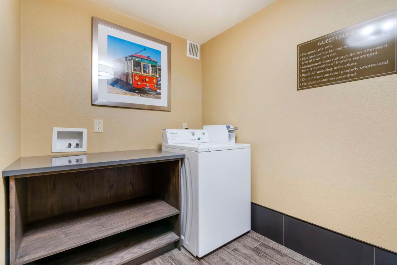 | Comfort Suites Columbia River