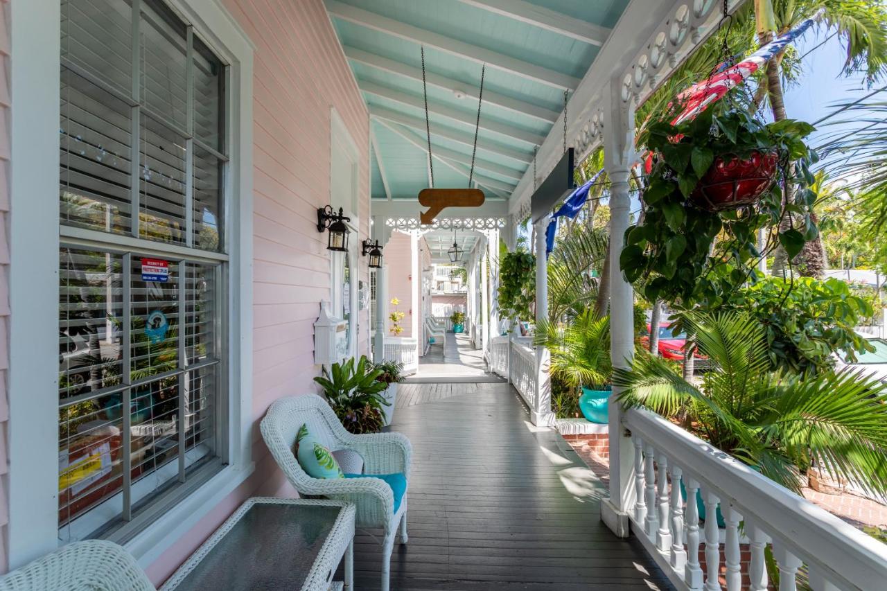 | The Palms Hotel