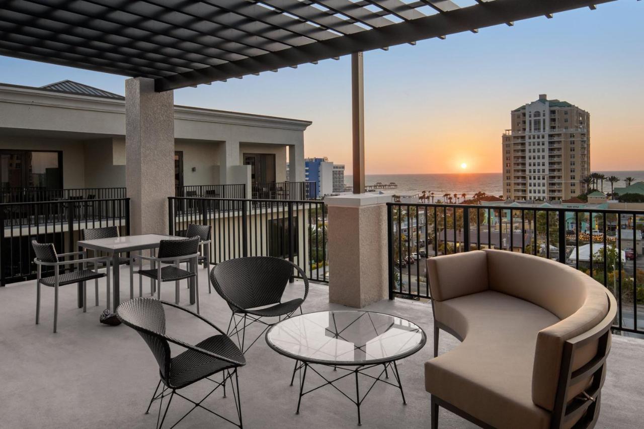 | Courtyard by Marriott Clearwater Beach