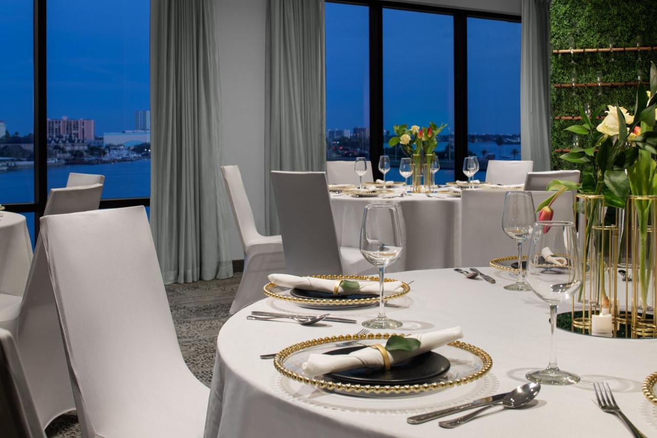 | Courtyard by Marriott Clearwater Beach