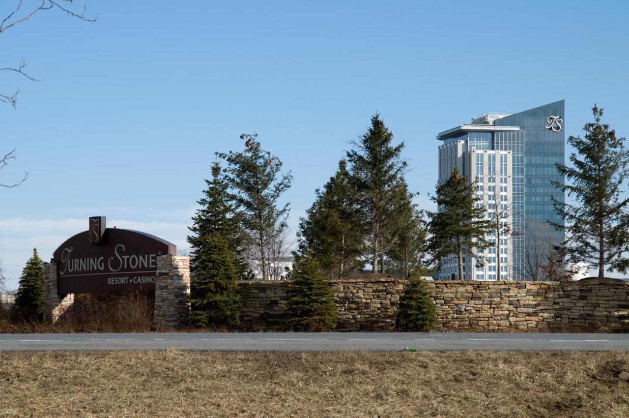| Fairfield Inn & Suites Verona