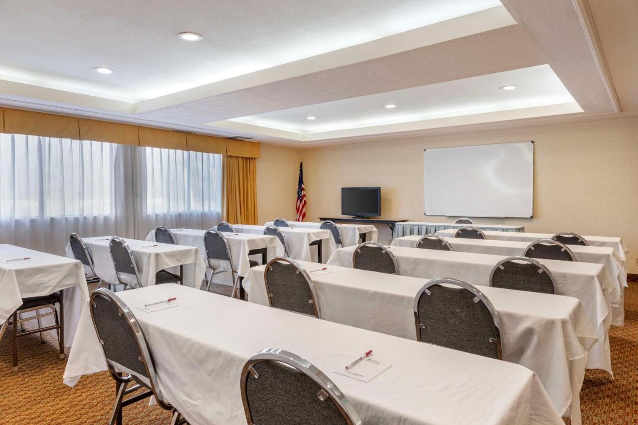 | Best Western Plus West Covina Inn