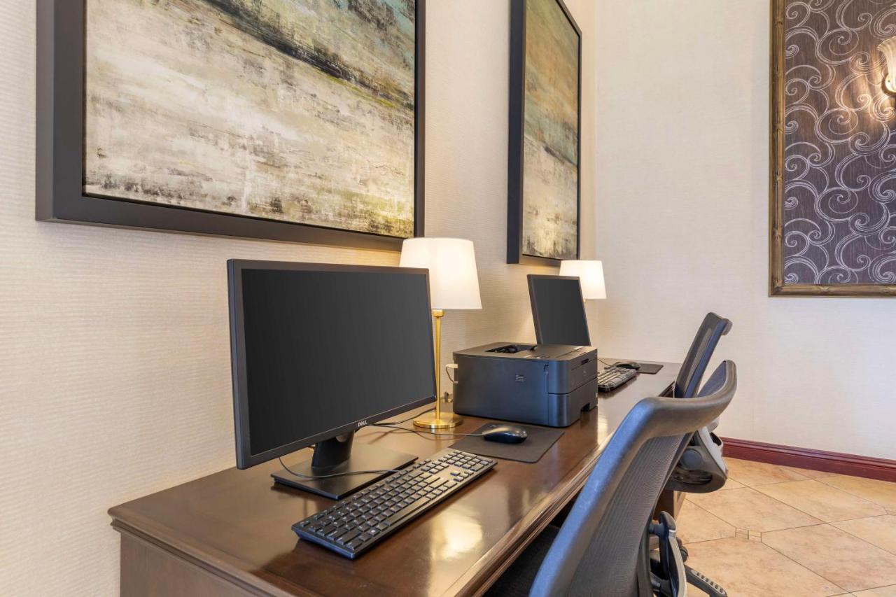 | Best Western Plus West Covina Inn