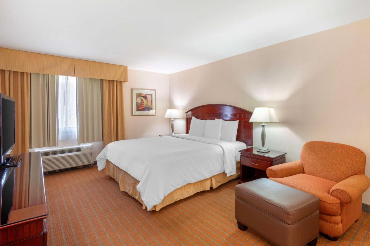| Best Western Plus West Covina Inn