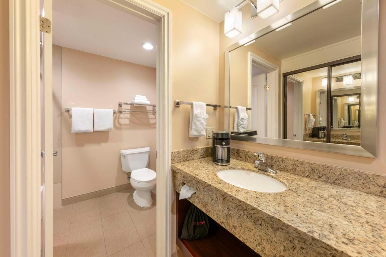 | Best Western Plus West Covina Inn