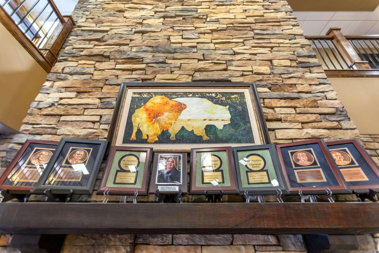 | Best Western Premier Ivy Inn & Suites