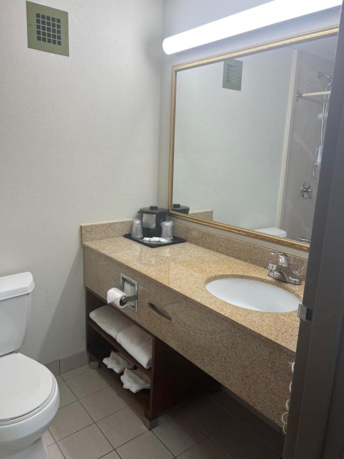 | Quality Inn Seekonk-Providence