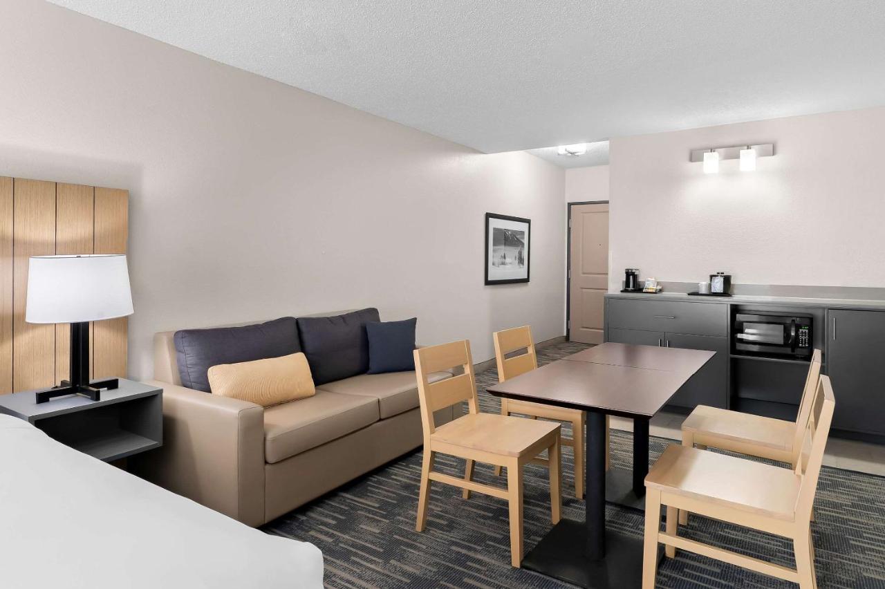 | Country Inn & Suites by Radisson, Columbia Airport, SC
