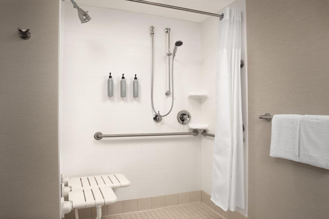 | Residence Inn Syracuse Downtown At Armory Square