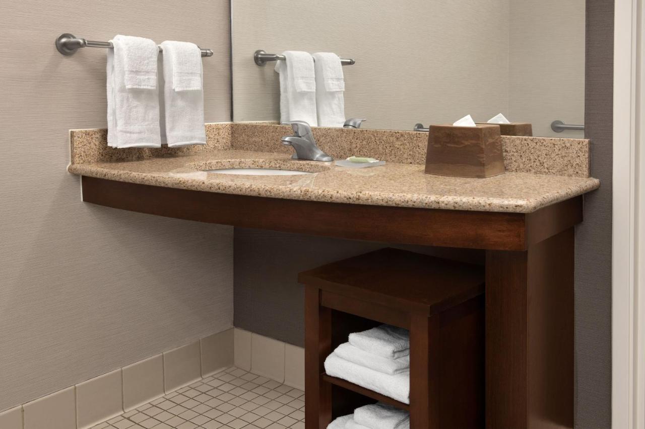 | Residence Inn Syracuse Downtown At Armory Square