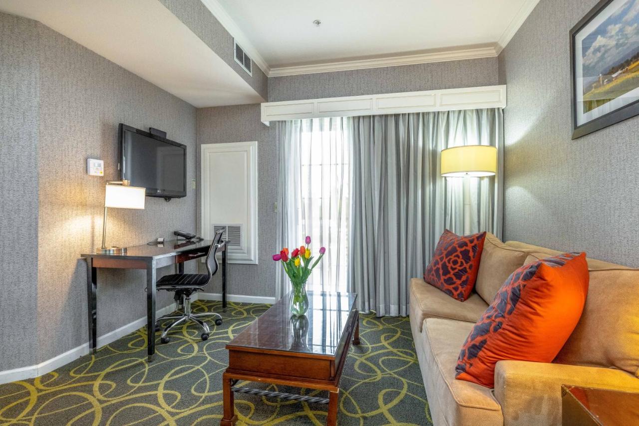  | Best Western Plus Dixon Davis