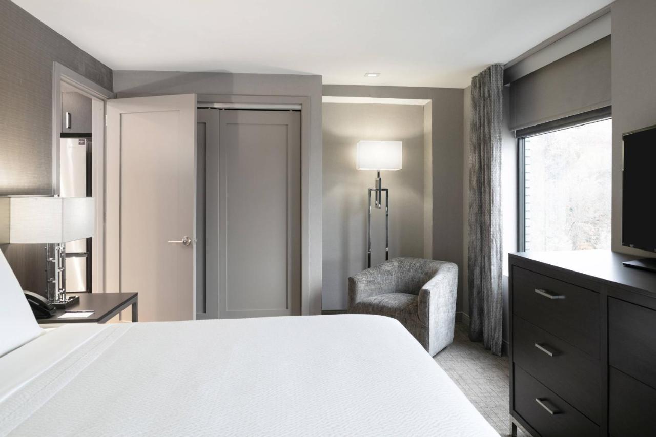 | Residence Inn by Marriott Weehawken