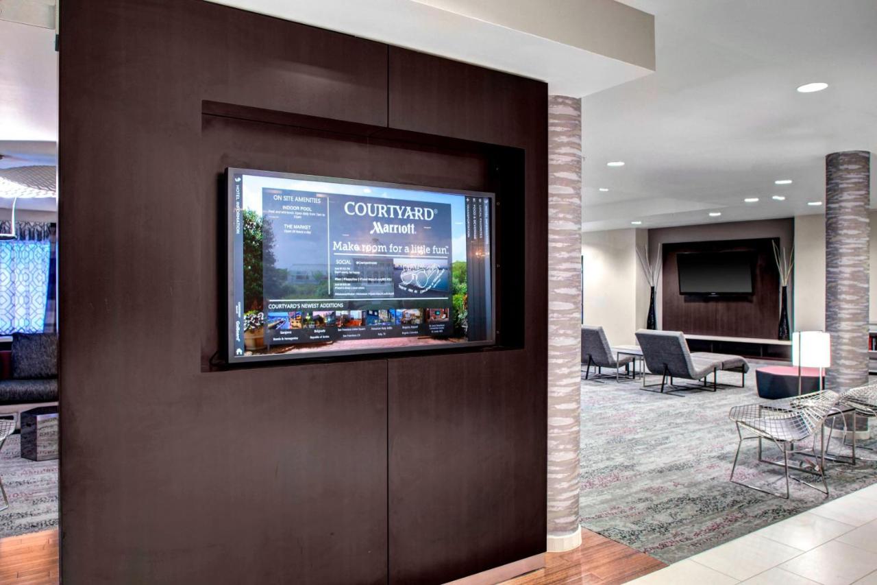 | Courtyard Richmond North/Glen Allen