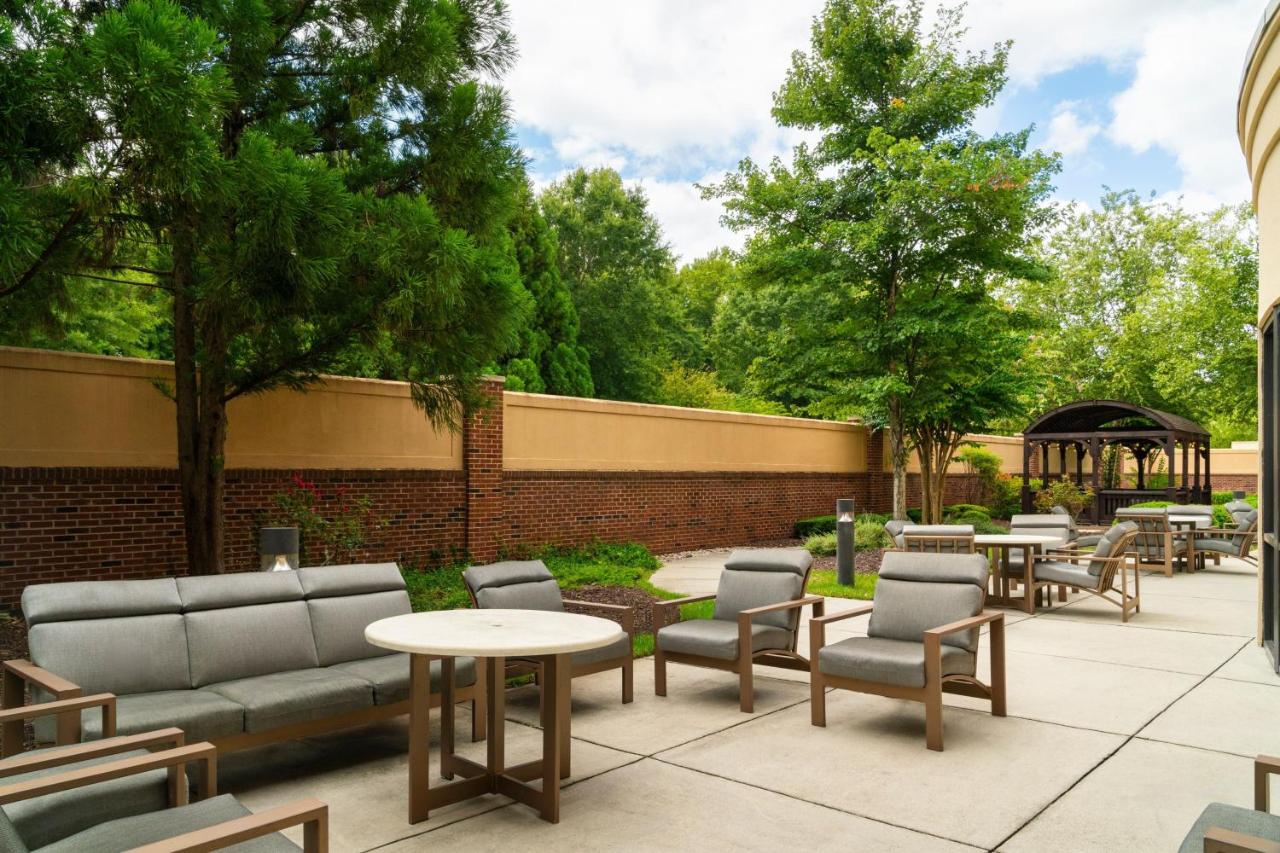 | Courtyard Richmond North/Glen Allen