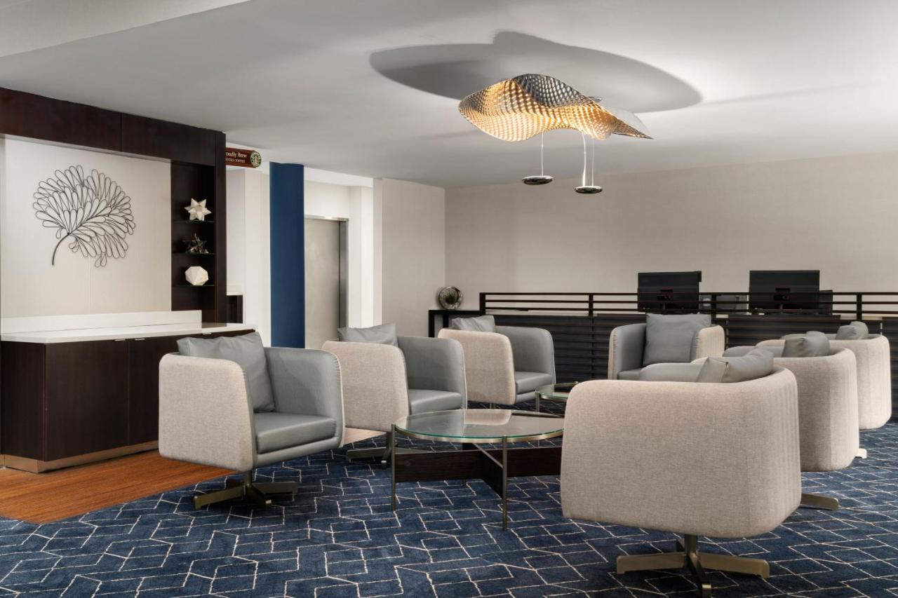 | Courtyard Richmond North/Glen Allen