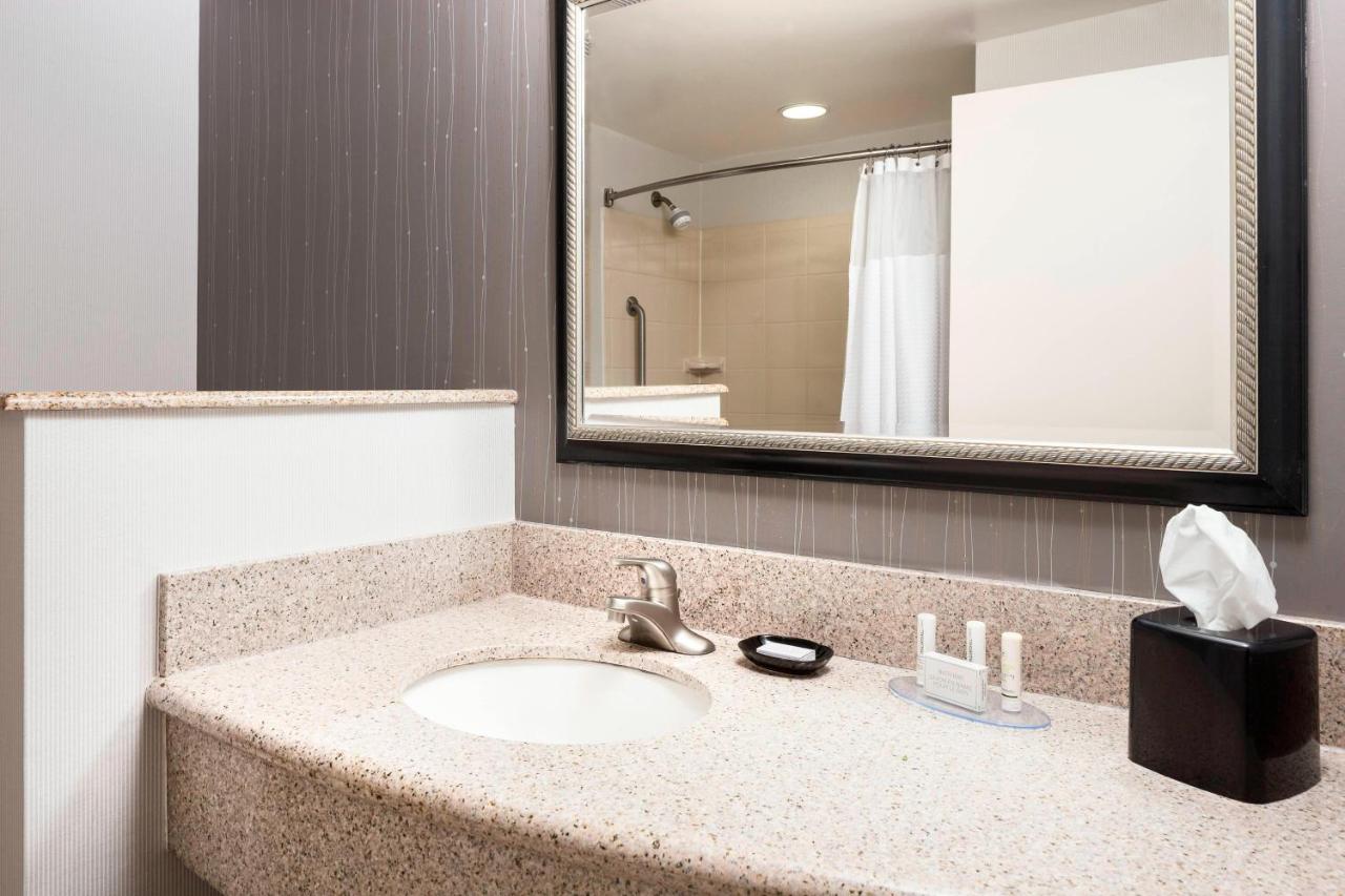  | Courtyard by Marriott Columbia