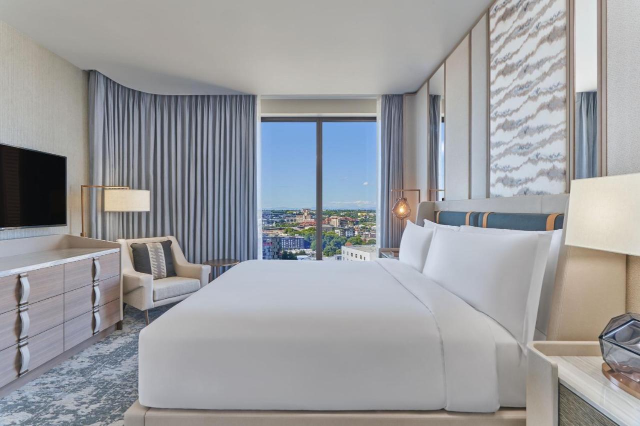 One-Bedroom Executive Suite - Club Lounge Access at The Ritz-Carlton, Portland