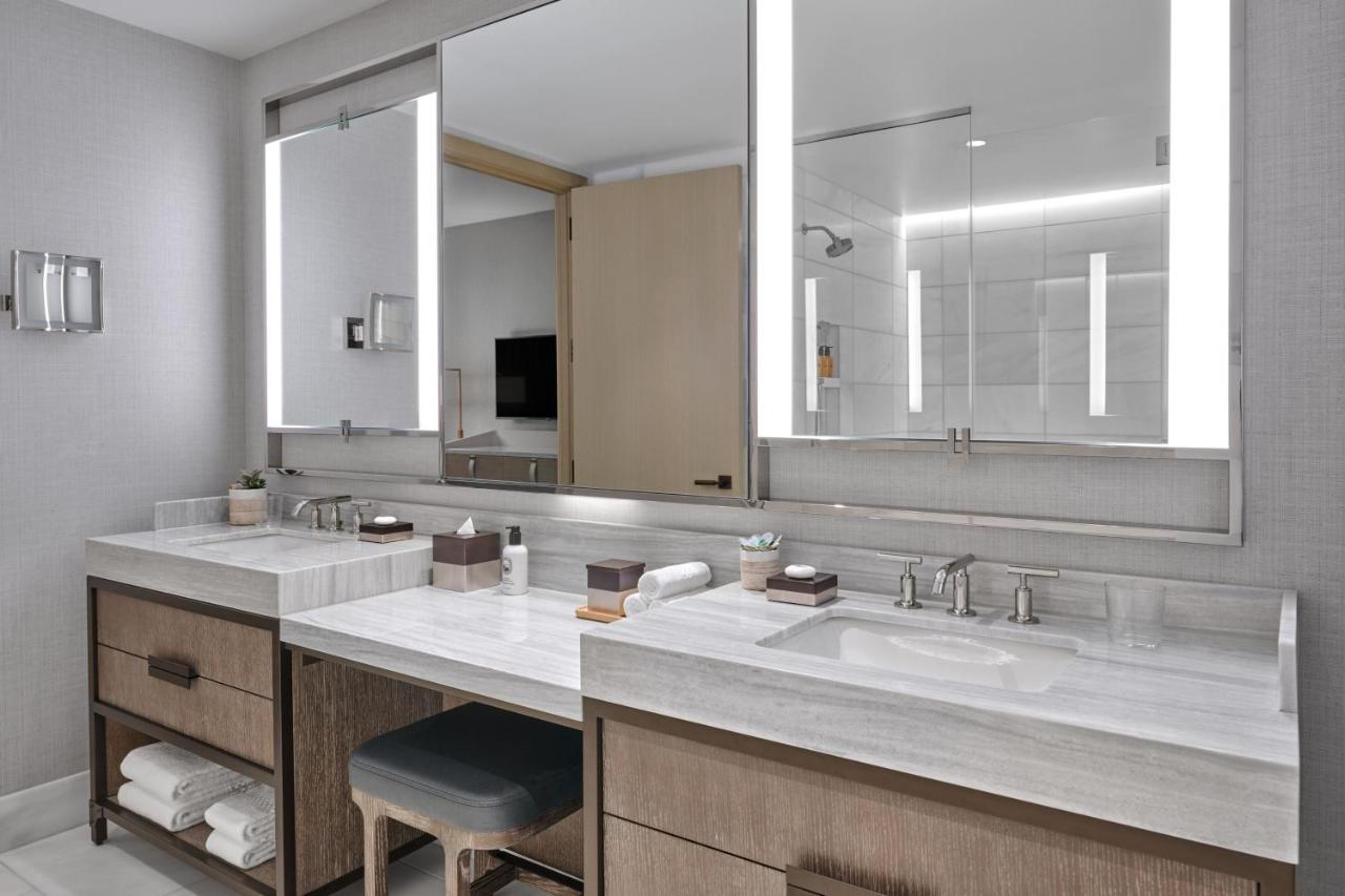 One-Bedroom Executive Suite - Club Lounge Access at The Ritz-Carlton, Portland