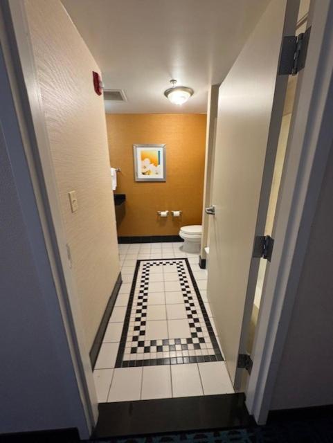 | Fairfield Inn & Suites by Marriott Morgantown