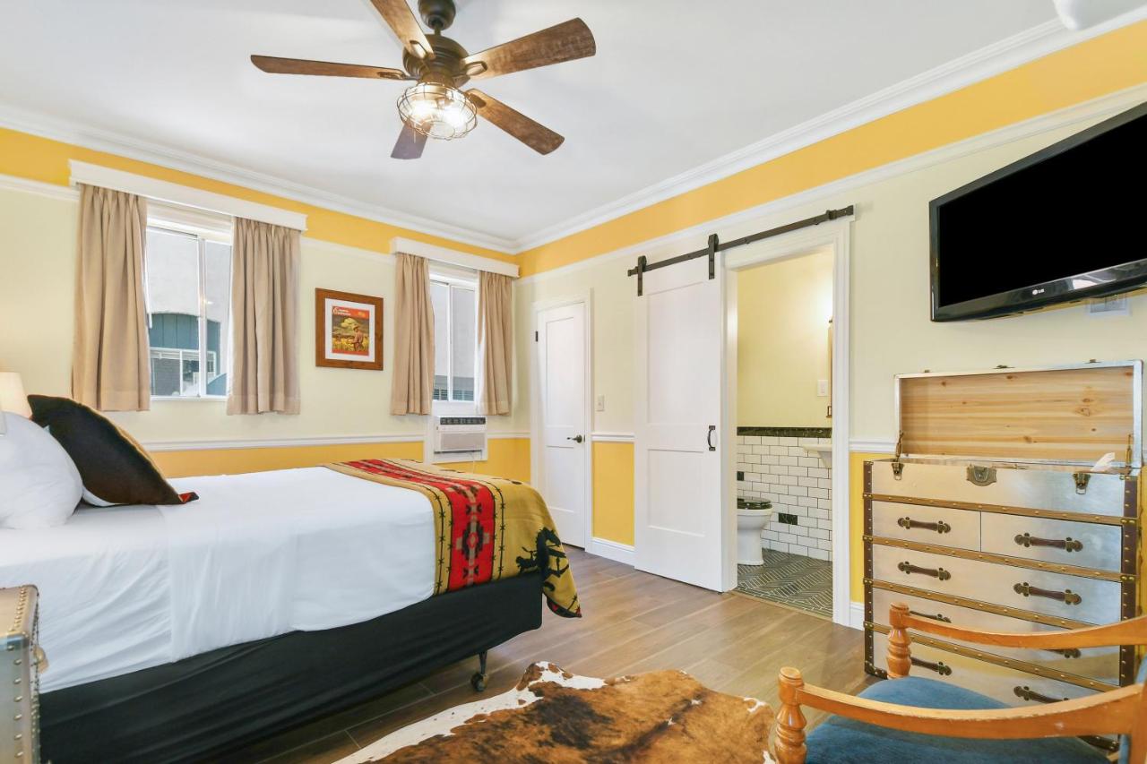 Classic Queen Room with No View at Hotel St. Michael, BW Premier Collection