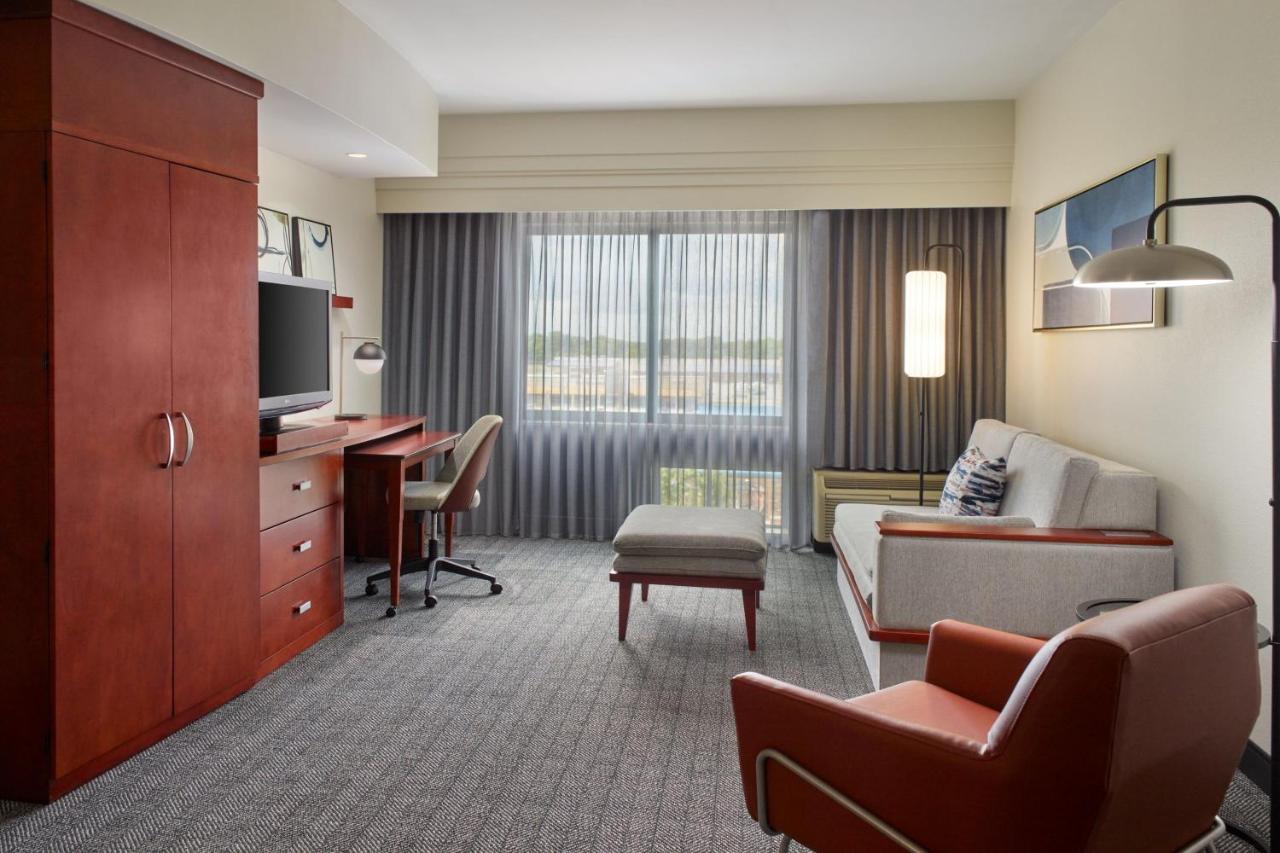 | Courtyard Warner Robins