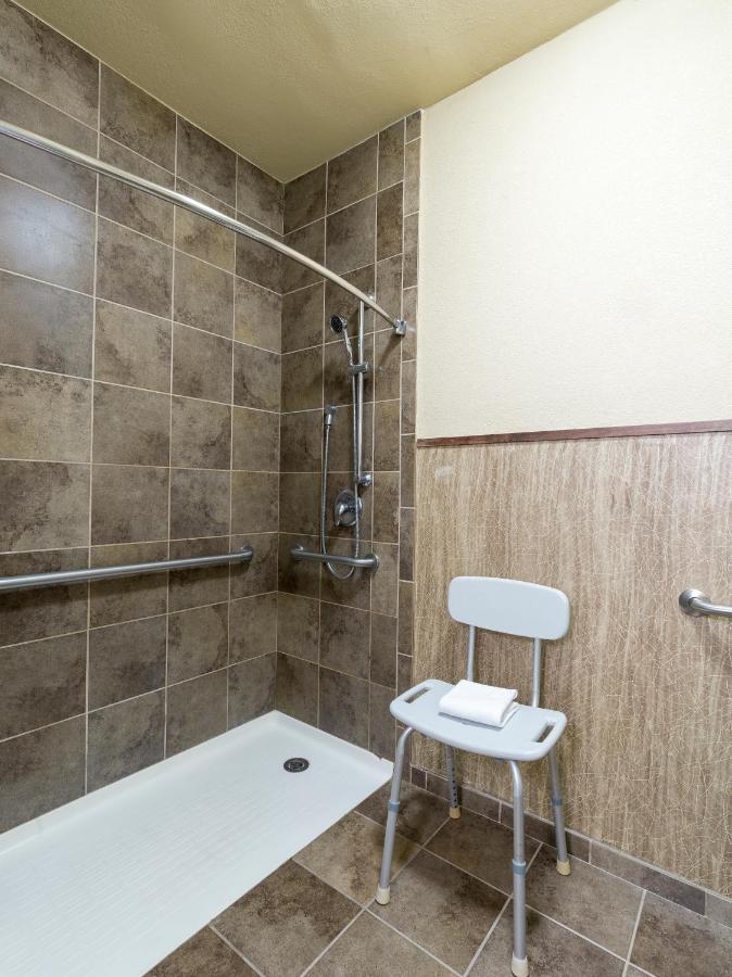 | Holiday Inn - West Yellowstone, an IHG Hotel