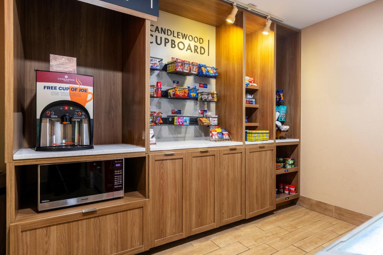 | Candlewood Suites Colonial Heights Fort Lee, an IHG Hotel