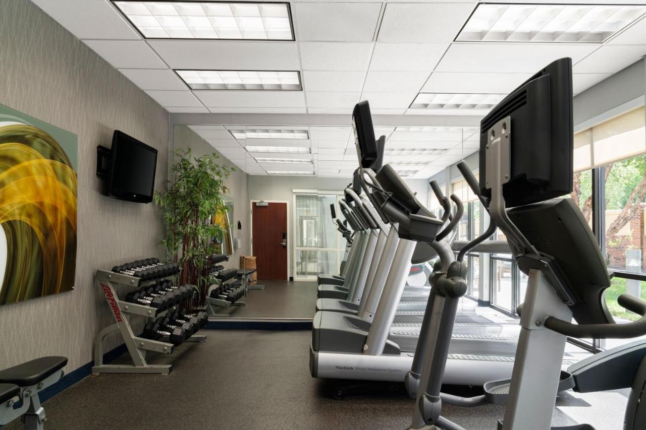 | Courtyard Richmond North/Glen Allen