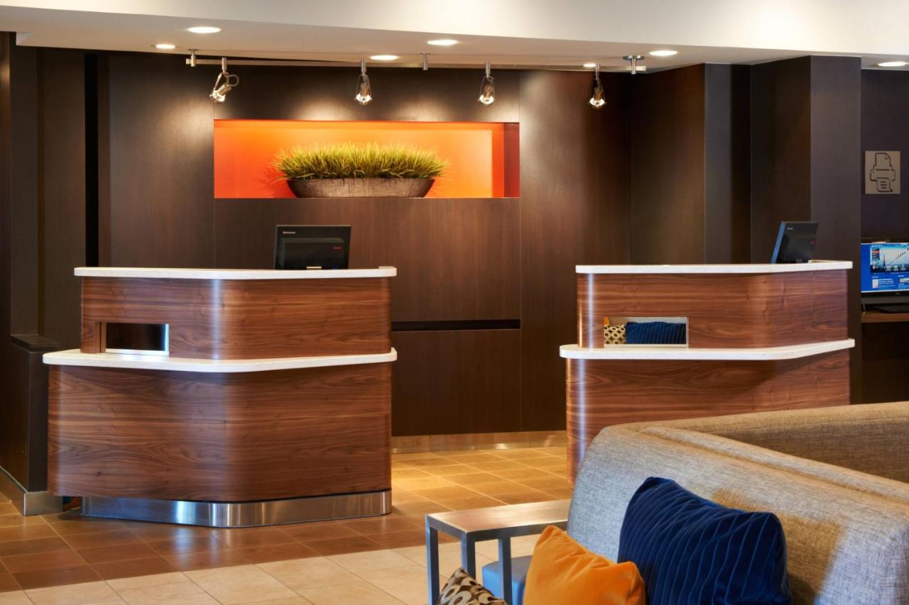 | Courtyard Toledo Maumee/Arrowhead