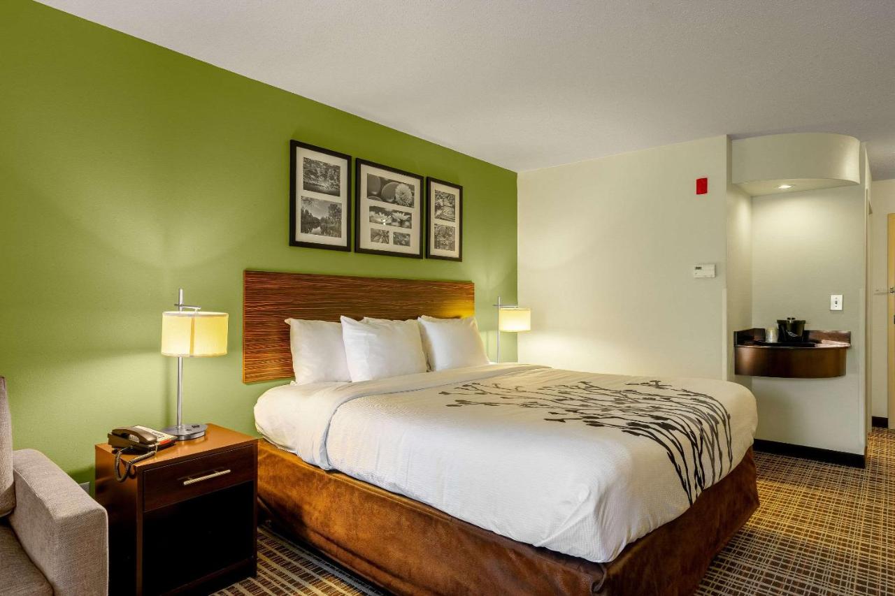 | Sleep Inn & Suites Harbour Pointe Midlothian