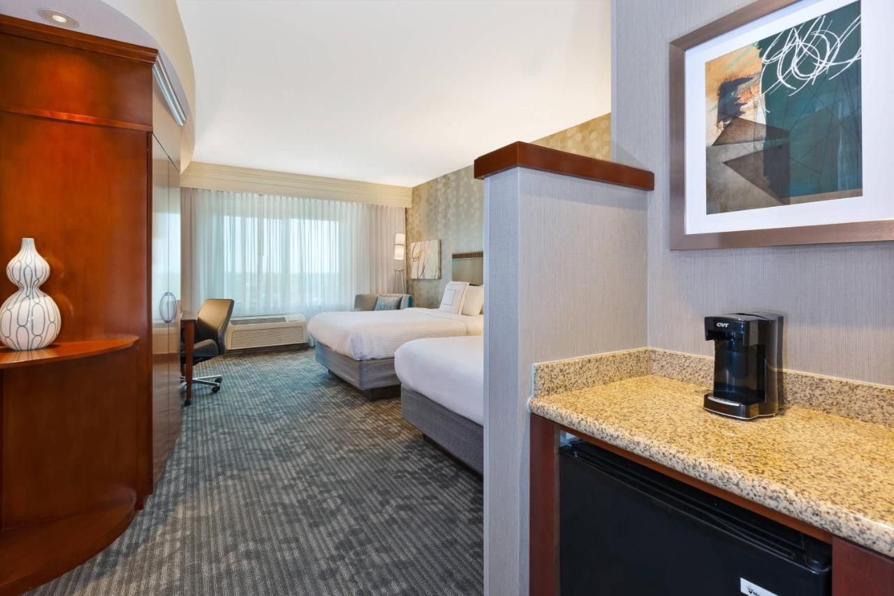  | Courtyard Omaha La Vista