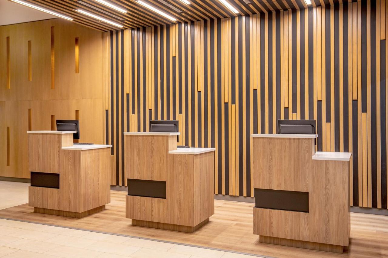 | Courtyard by Marriott Times Square West