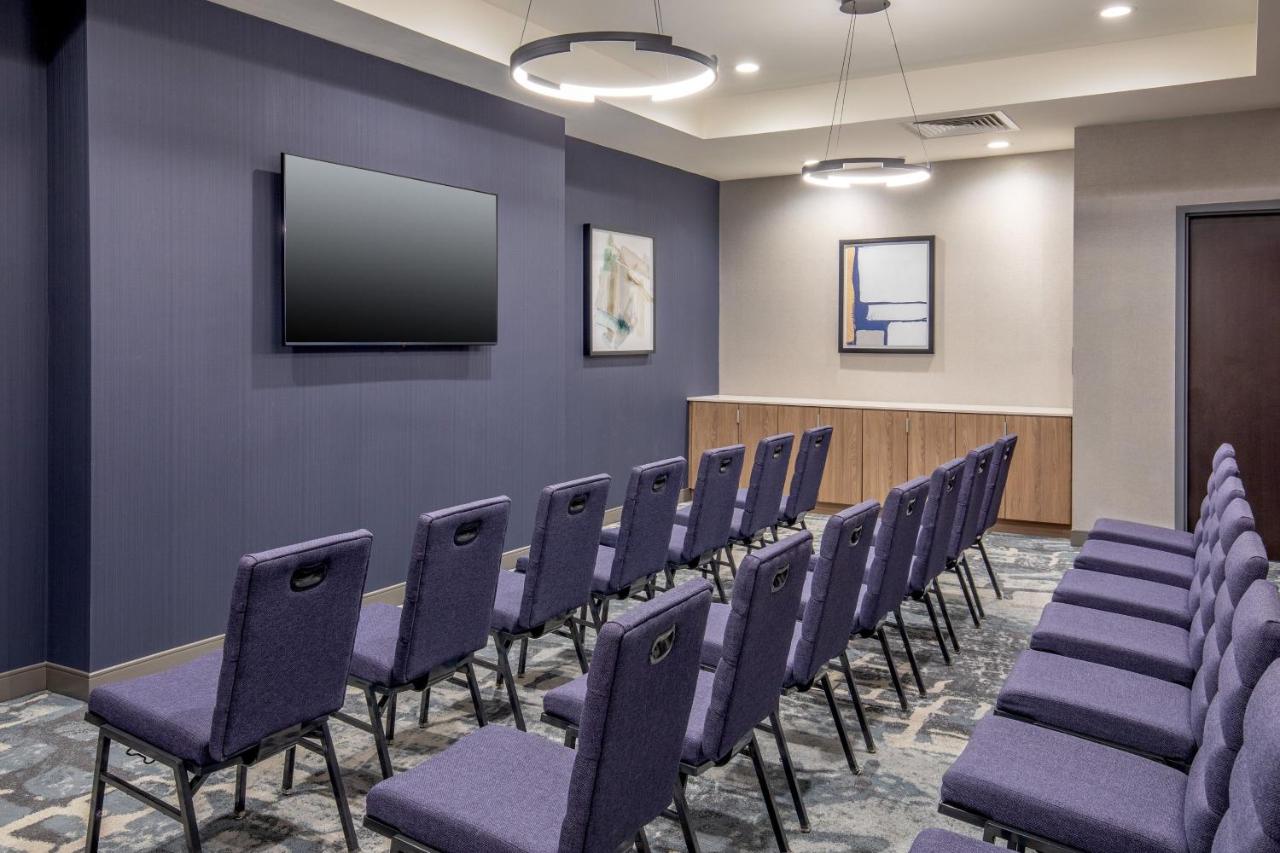 | Courtyard by Marriott Times Square West