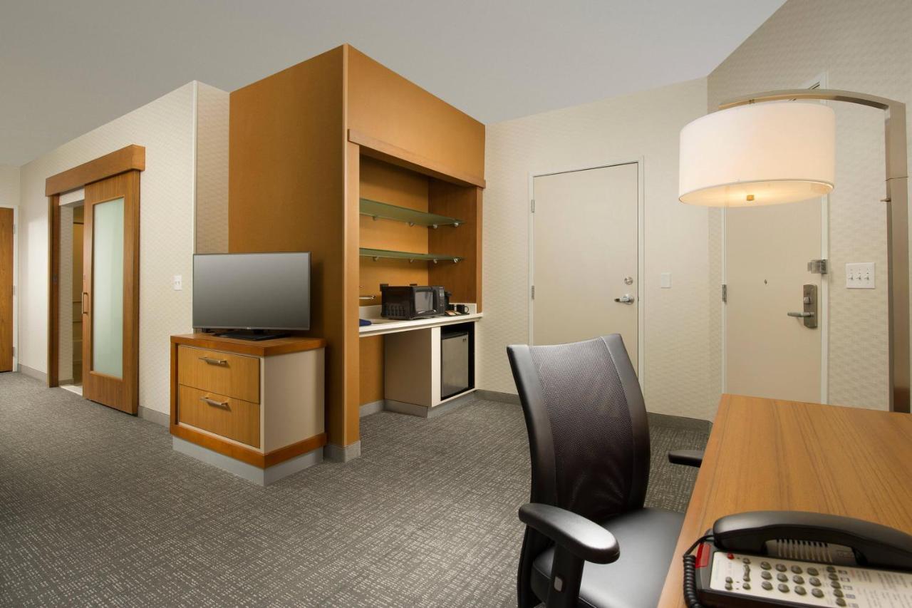 | SpringHill Suites Bridgeport Clarksburg