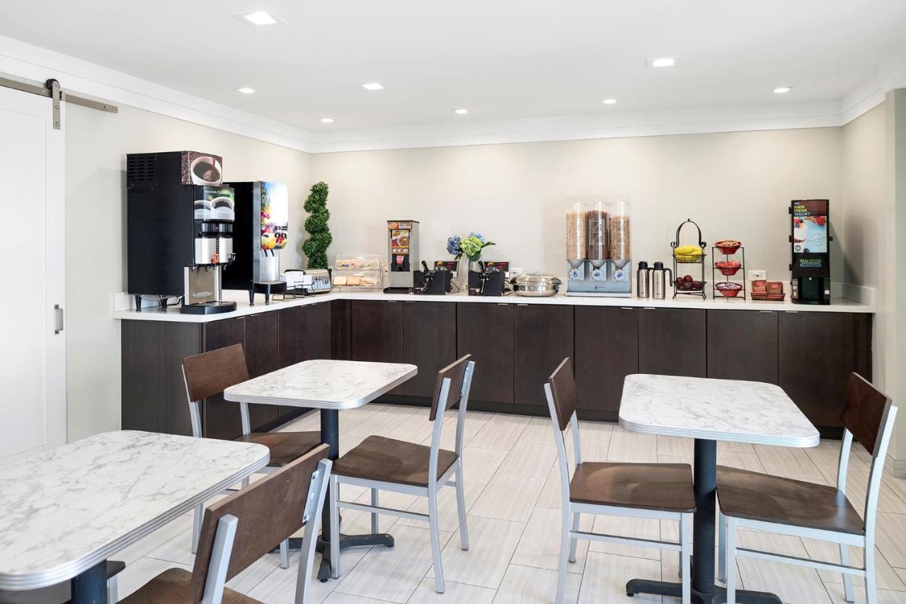 SureStay Hotel by Best Western San Diego Pacific Beach