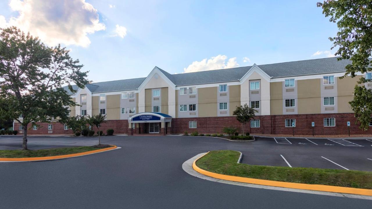 | Candlewood Suites Colonial Heights Fort Lee, an IHG Hotel