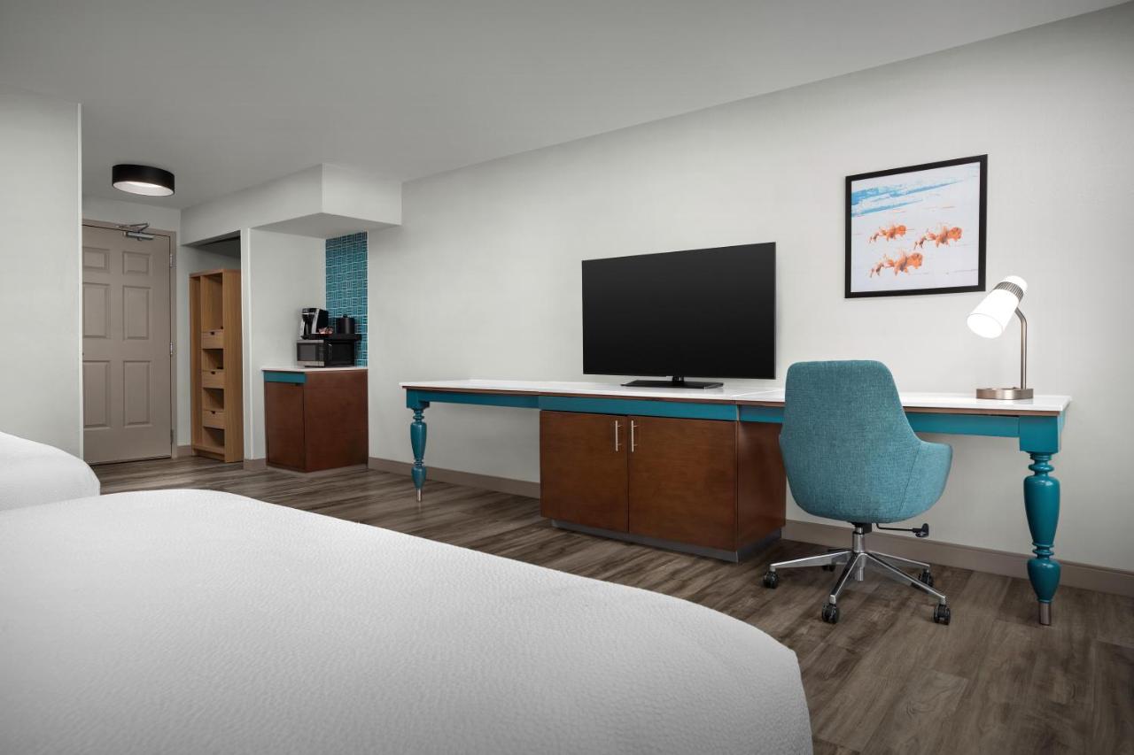 Double Room - Disability Access at Hilton Garden Inn Colorado Springs North Air Force Academy