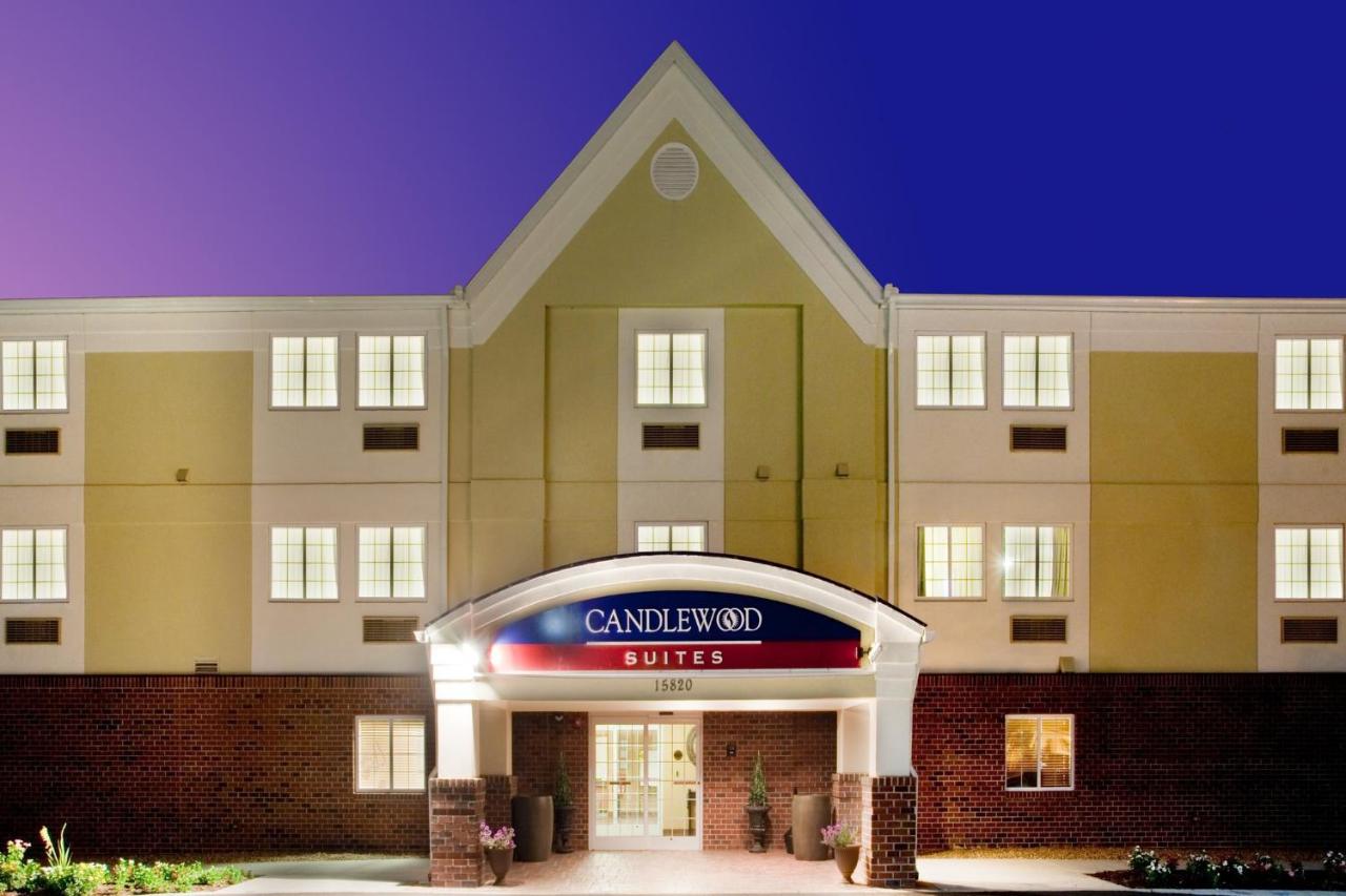 | Candlewood Suites Colonial Heights Fort Lee, an IHG Hotel