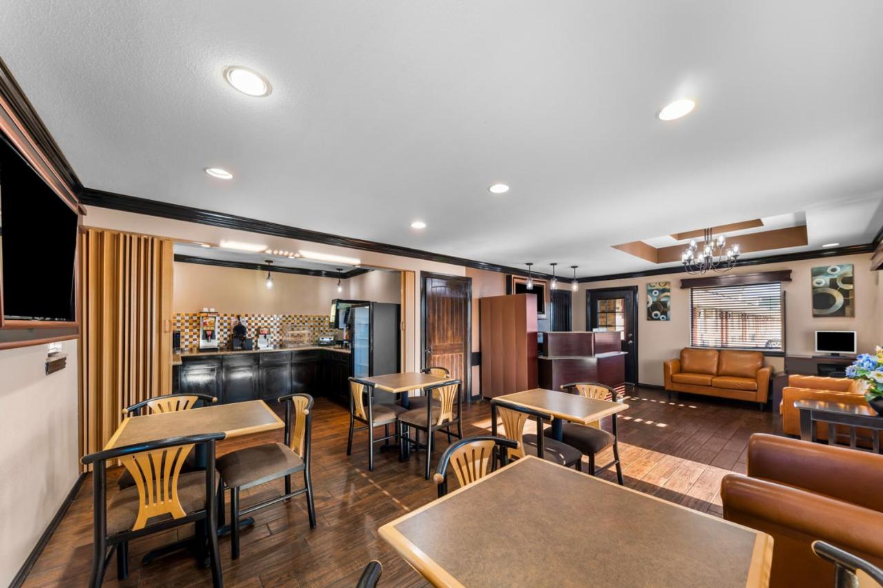 | Best Western Decatur Inn