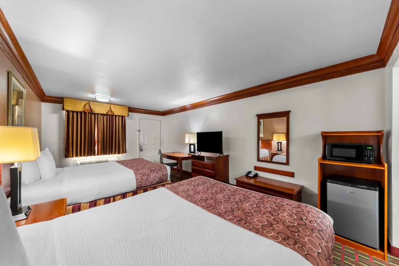 | Best Western Decatur Inn