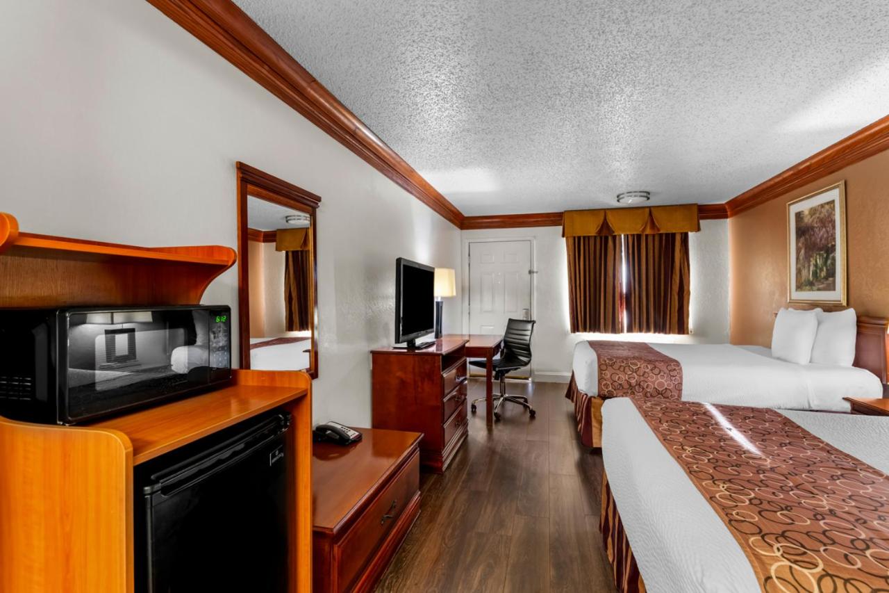 | Best Western Decatur Inn