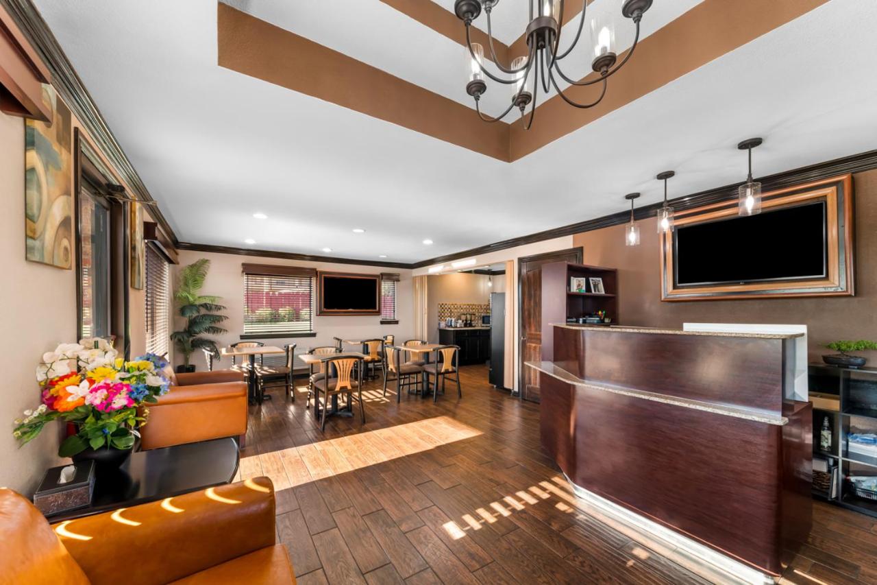| Best Western Decatur Inn
