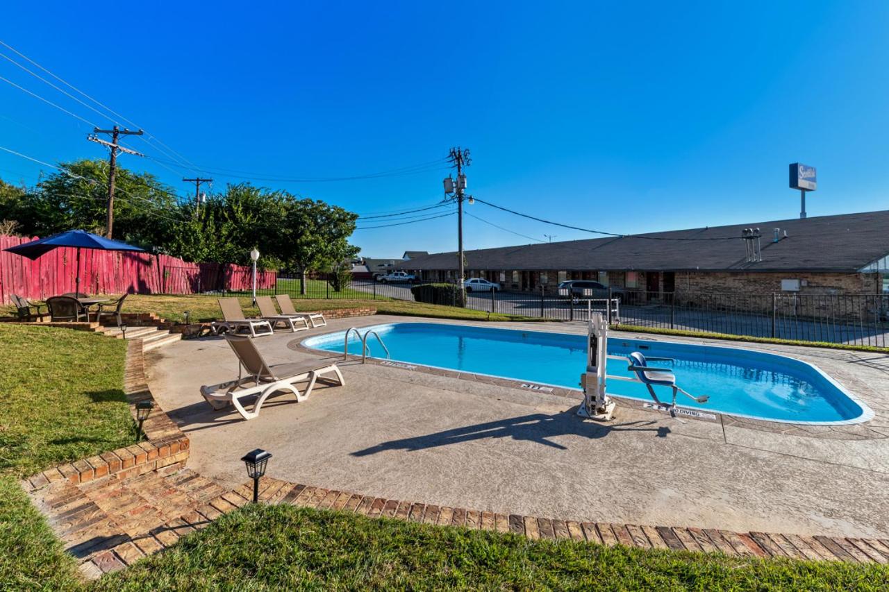 | Best Western Decatur Inn