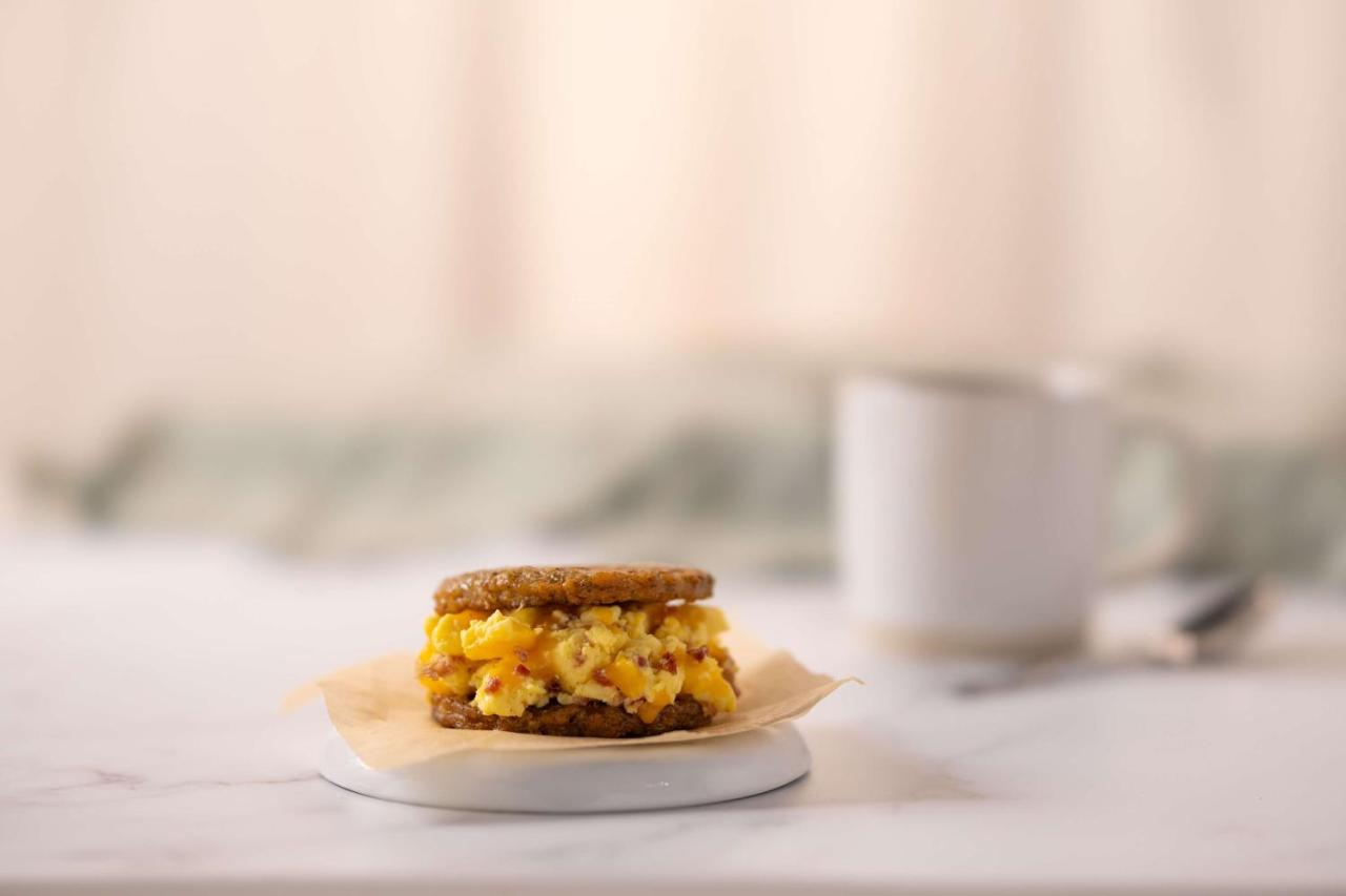 | Drury Inn & Suites St Joseph