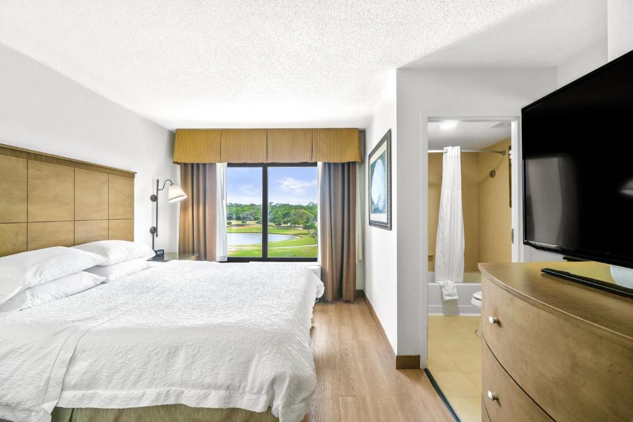 King Studio with Golf View - Non-Smoking at Hotel Alice At Atlantic Beach