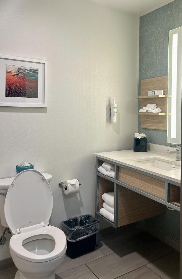 King Room - Hearing Accessible at Hilton Garden Inn Biloxi
