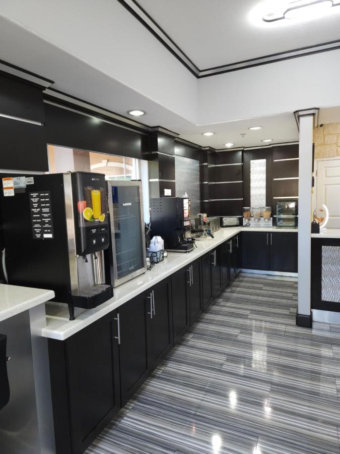  | Executive Inn and Suites Tyler