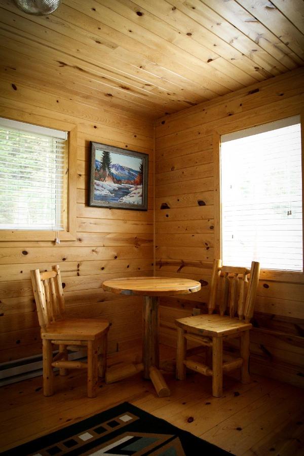  | Cole Cabins